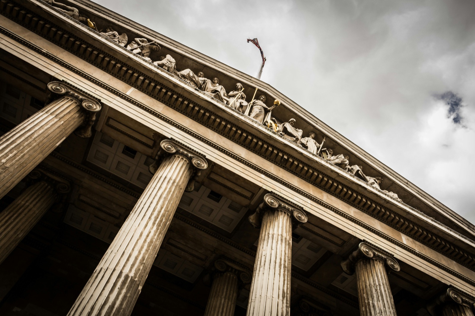 Garde alternée en Suisse : ce que dit la jurisprudence du Tribunal fédéral